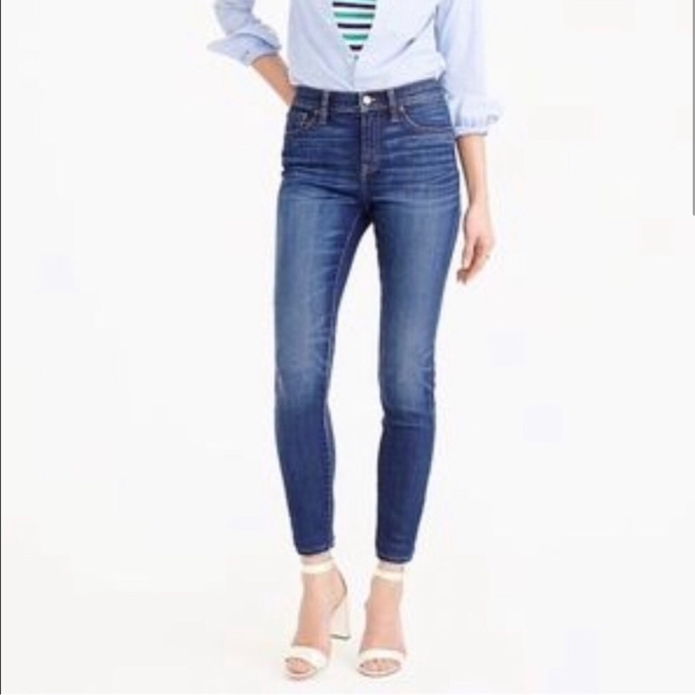 LAST CHANCE: J Crew Women’s Lookout High Rise Crop Skinny Jeans, Medium Wash 26